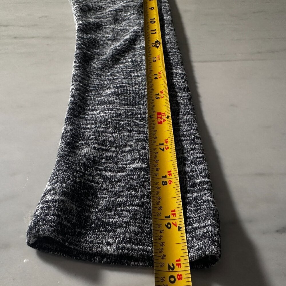 Eddie Bauer - Women's Turtleneck Grey Top - Long Sleeve - Size Small S - Picture 6 of 6
